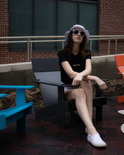 Load image into Gallery viewer, CLASSIC CROP TOP